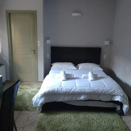 - Fully Equiped. Ideal For Couples *