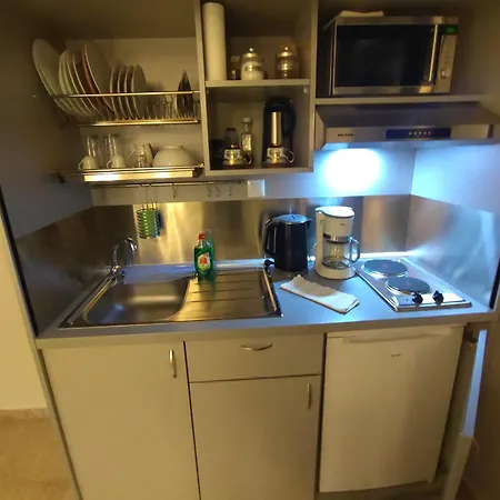 - Fully Equiped. Ideal For Couples Patras