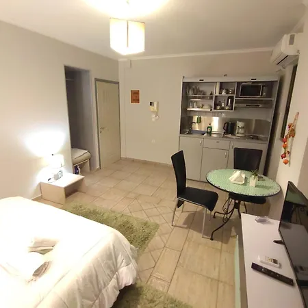 - Fully Equiped. Ideal For Couples Apartmán *