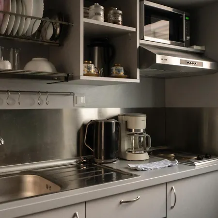 Apartament - Fully Equiped. Ideal For Couples Patras