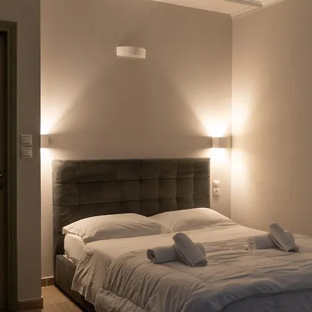 - Fully Equiped. Ideal For Couples * Patras