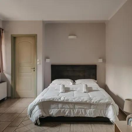 - Fully Equiped. Ideal For Couples Apartament Patras