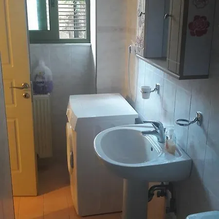 - Fully Equiped. Ideal For Couples Appartement *