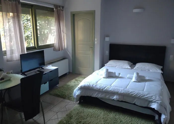 - Fully Equiped. Ideal For Couples Apartment Patras
