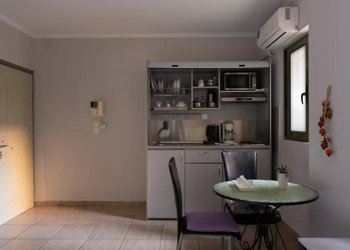 - Fully Equiped. Ideal For Couples *